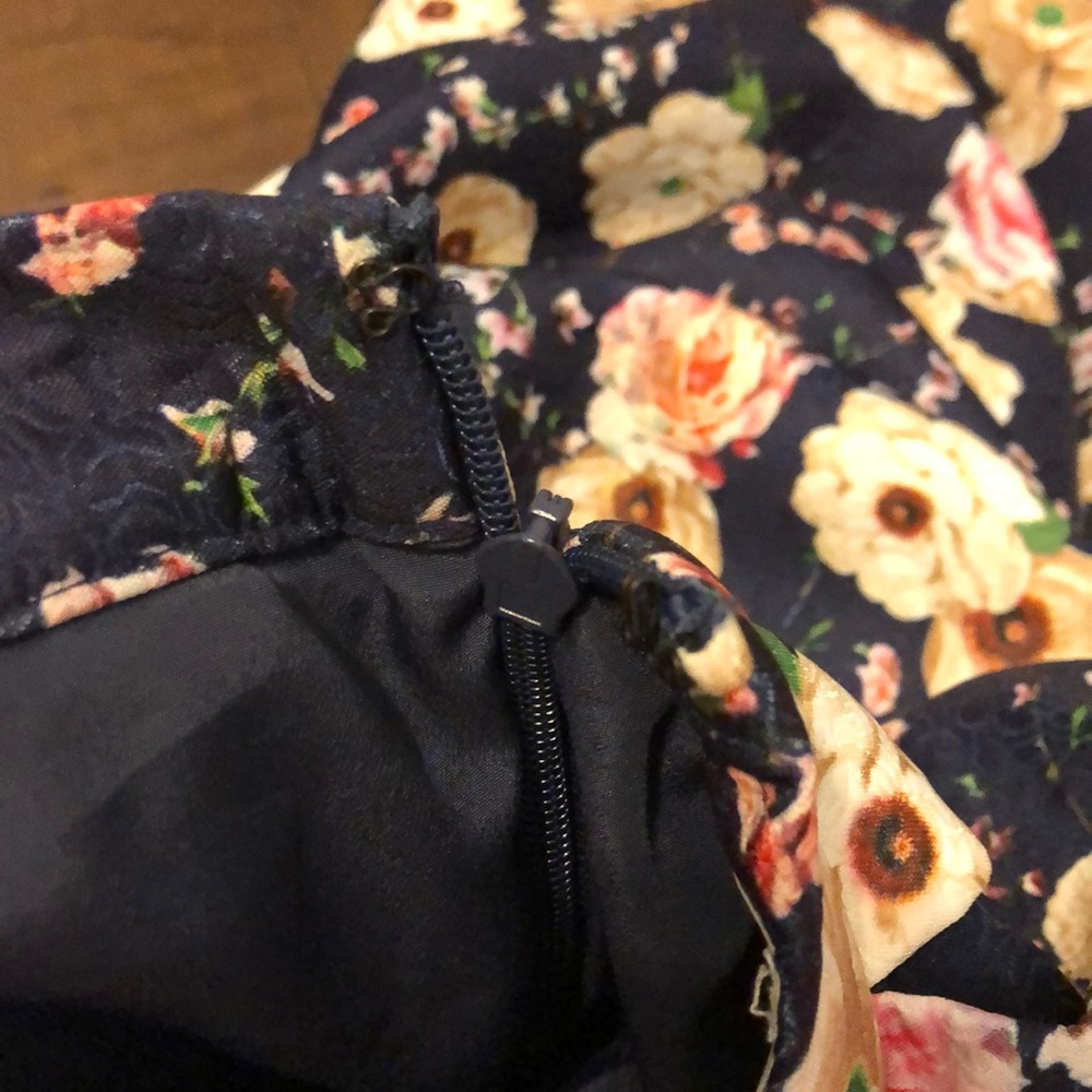 EUC ModCloth Stemming with Style Skirt [Size: 2X] - Picture 4 of 5